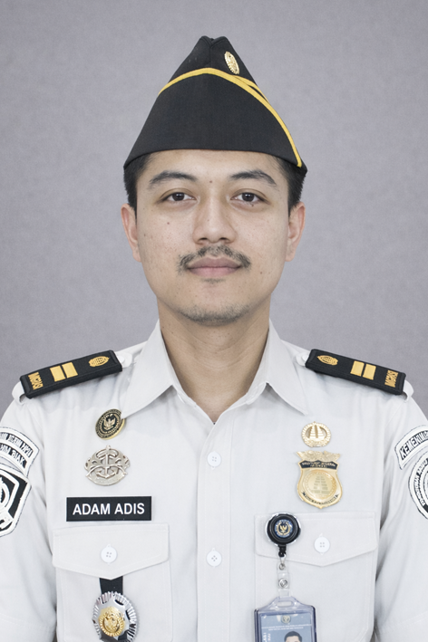 Adam Adis